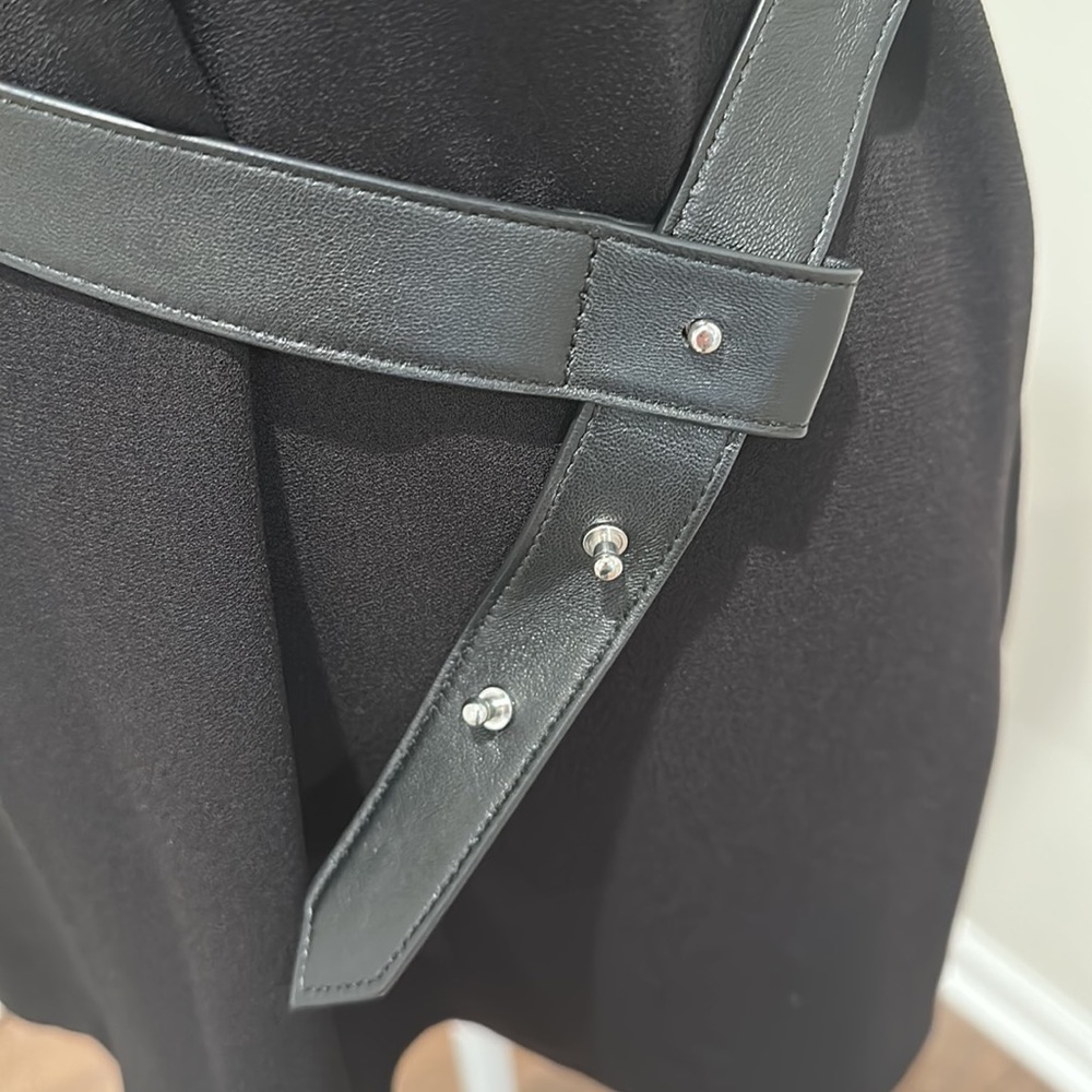 NWT Theory Yvetta Top with Leather Straps - Picture 9 of 16